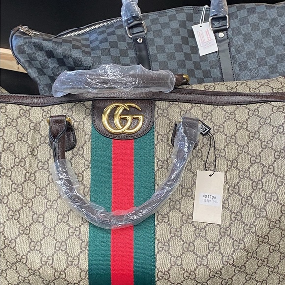 Designer Flea Market is proud to introduce our grand opening! - Picture 3 of 5